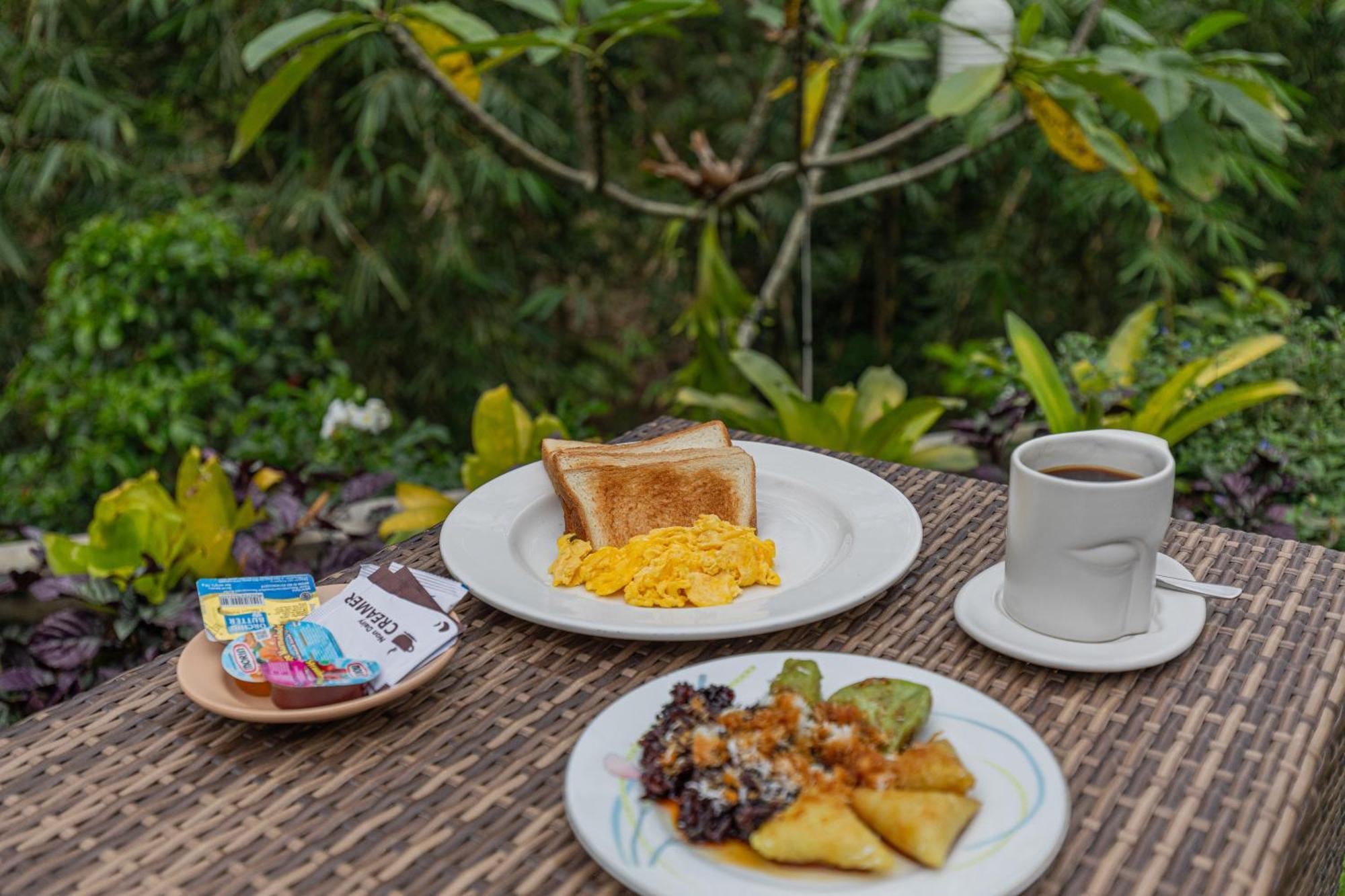 Campuhan Guesthouse Tabanan  Bagian luar foto