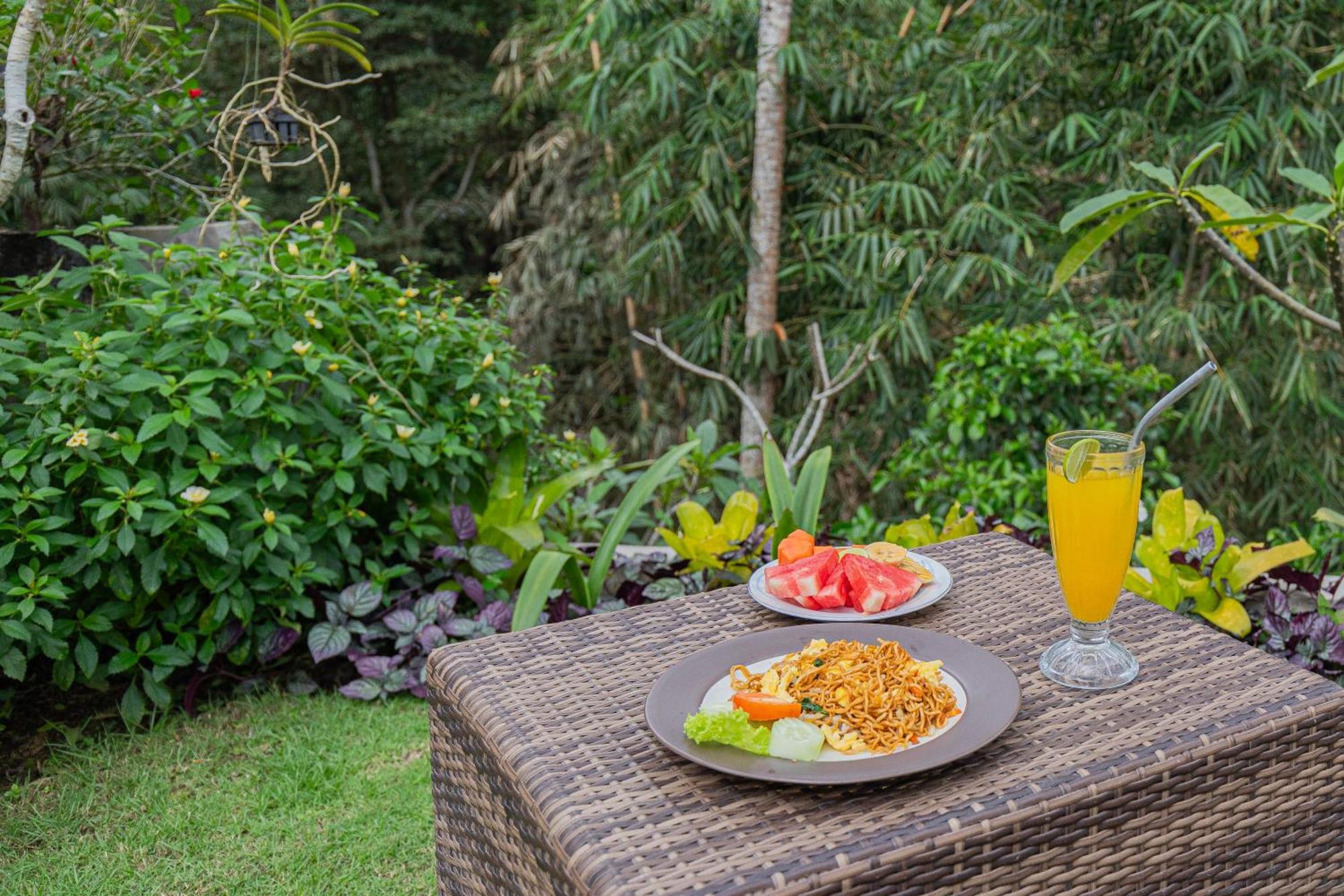Campuhan Guesthouse Tabanan  Bagian luar foto